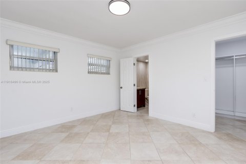 Casa en venta en Hollywood, Florida, 3 dormitorios, 152.92 m2 № 1972268 - foto 23