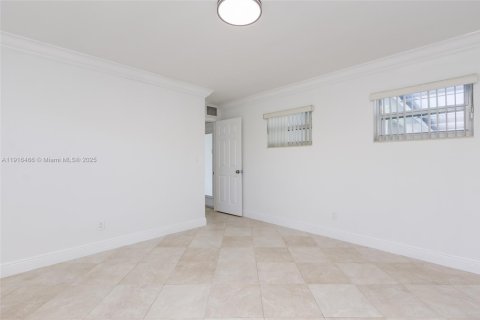 Casa en venta en Hollywood, Florida, 3 dormitorios, 152.92 m2 № 1972268 - foto 22