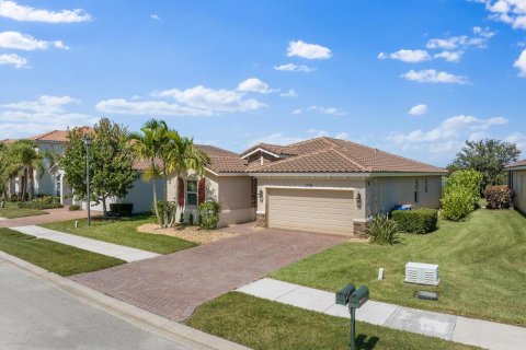 Villa ou maison à vendre à Vero Beach, Floride: 4 chambres, 165.37 m2 № 2083092 - photo 3