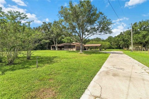 House in Kissimmee, Florida 4 bedrooms, 278.71 sq.m. № 2347101 - photo 2