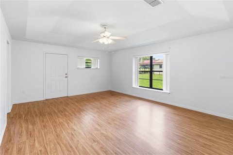 House in Kissimmee, Florida 4 bedrooms, 278.71 sq.m. № 2347101 - photo 20