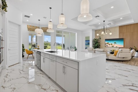 House in Jupiter, Florida 4 bedrooms, 373.47 sq.m. № 2173177 - photo 6
