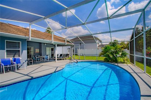 Casa en venta en Kissimmee, Florida, 3 dormitorios, 165.18 m2 № 1906630 - foto 21