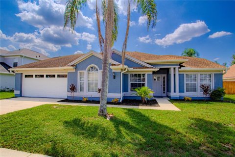 Casa en venta en Kissimmee, Florida, 3 dormitorios, 165.18 m2 № 1906630 - foto 1