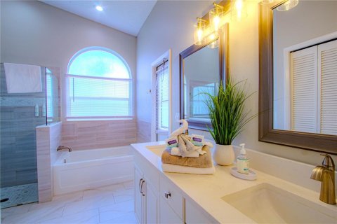 Casa en venta en Kissimmee, Florida, 3 dormitorios, 165.18 m2 № 1906630 - foto 16