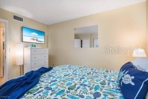 Condo in Sarasota, Florida, 2 bedrooms  № 1876474 - photo 8