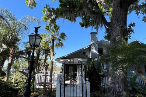 House in Mount Dora, Florida 3 bedrooms, 145.3 sq.m. № 1725429 - photo 3