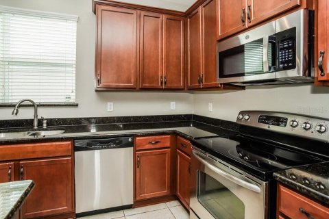 Villa ou maison à louer à Parrish, Floride: 3 chambres, 154.12 m2 № 2100270 - photo 6