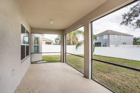 Villa ou maison à louer à Parrish, Floride: 3 chambres, 154.12 m2 № 2100270 - photo 7