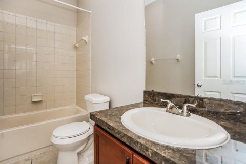 Villa ou maison à louer à Parrish, Floride: 3 chambres, 154.12 m2 № 2100270 - photo 15