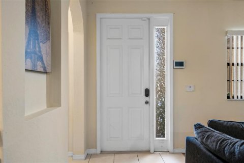 Купить таунхаус в Киссимми, Флорида 5 комнат, 138.89м2, № 1783460 - фото 4