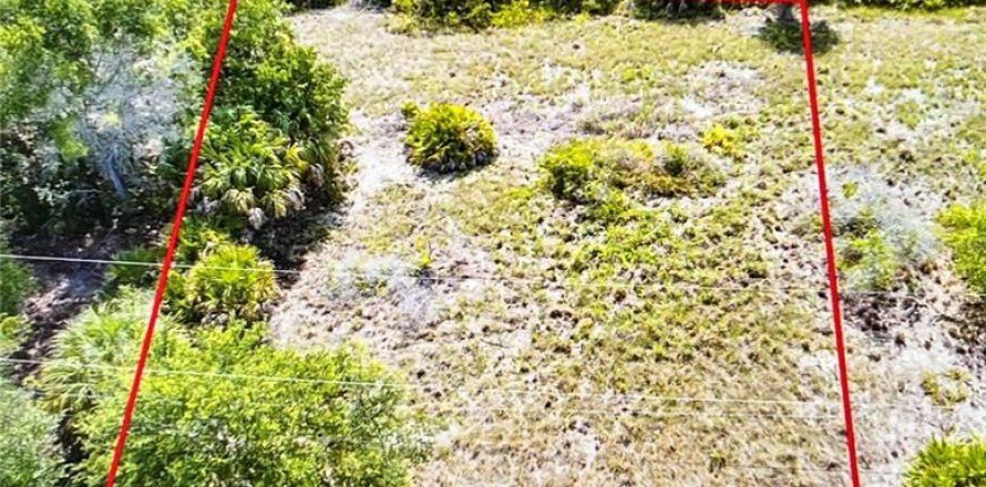 Terreno en Port Charlotte, Florida № 1724129