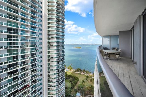 Condo in Miami, Florida, 1 bedroom № 2091286 - photo 30