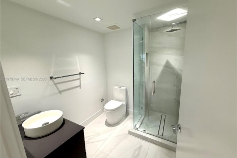 Condo in Hallandale Beach, Florida, 3 bedrooms  № 2053004 - photo 7