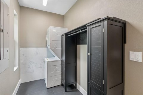 Купить виллу или дом в Клируотер, Флорида 6 комнат, 175.4м2, № 2215729 - фото 30