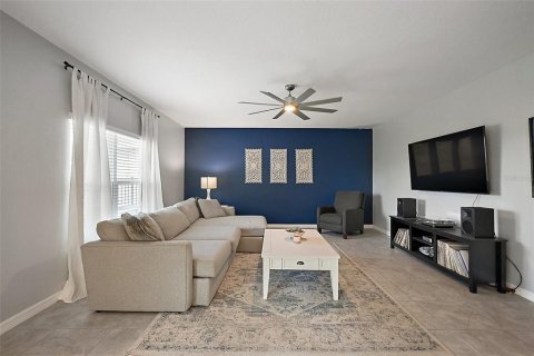 House in ARDMORE RESERVE in Minneola, Florida 4 bedrooms, 237.83 sq.m. № 1780763 - photo 16