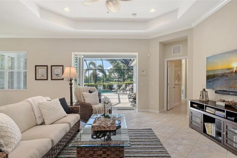 Casa en venta en Lakewood Ranch, Florida, 3 dormitorios, 199.55 m2 № 1717658 - foto 17