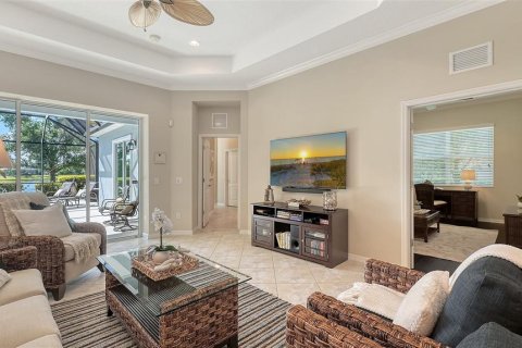 Casa en venta en Lakewood Ranch, Florida, 3 dormitorios, 199.55 m2 № 1717658 - foto 13