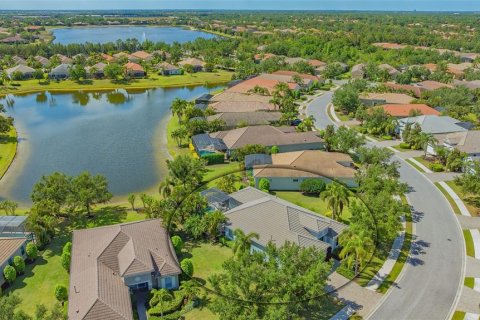 Casa en venta en Lakewood Ranch, Florida, 3 dormitorios, 199.55 m2 № 1717658 - foto 3