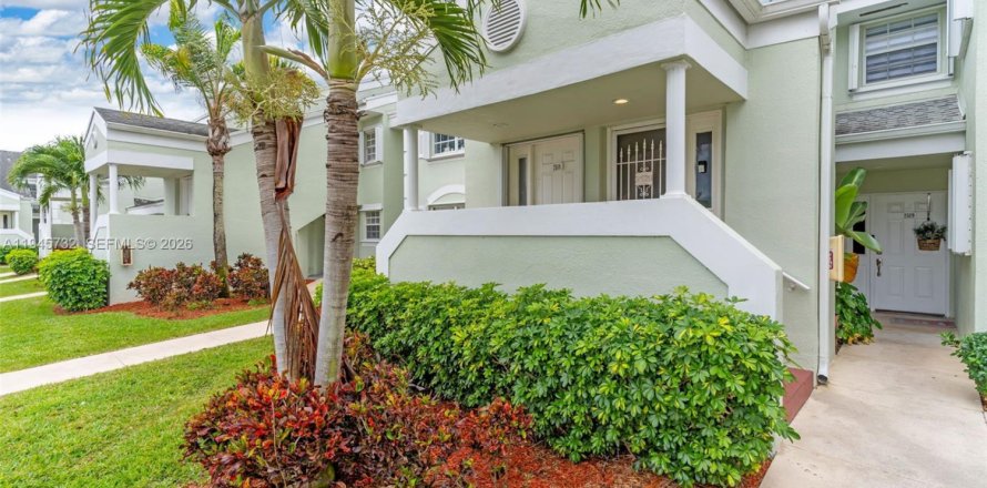 Condominio en Homestead, Florida, 2 dormitorios  № 2005971