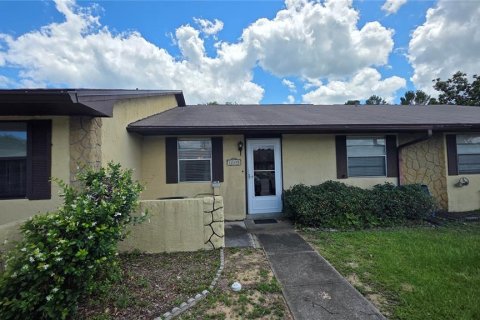 Touwnhouse à Titusville, Floride 2 chambres, 89.37 m2 № 2113073