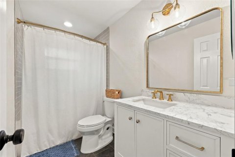House in Orlando, Florida 4 bedrooms, 149.2 sq.m. № 2393503 - photo 28