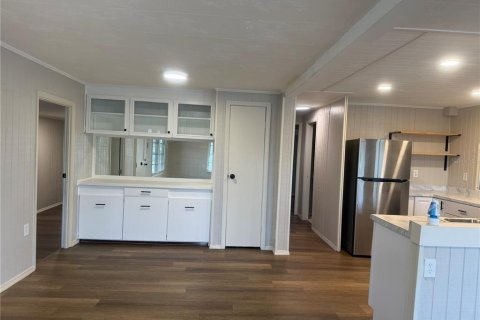 Снять в аренду квартиру в Брейдентон, Флорида 1 комната, 92.9м2, № 2277363 - фото 11