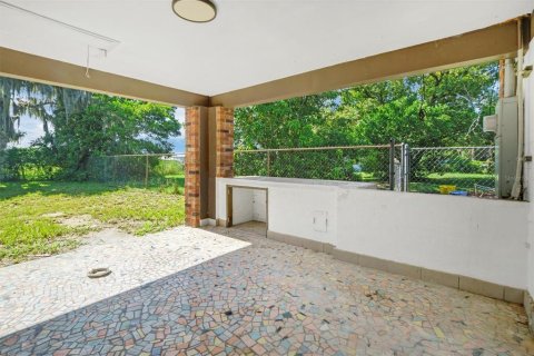 Casa en venta en Winter Haven, Florida, 3 dormitorios, 165.37 m2 № 1853965 - foto 25