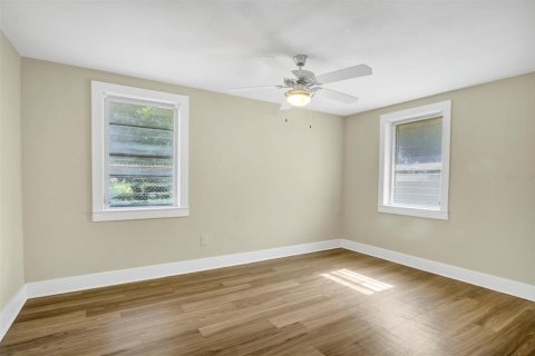 Casa en venta en Winter Haven, Florida, 3 dormitorios, 165.37 m2 № 1853965 - foto 23