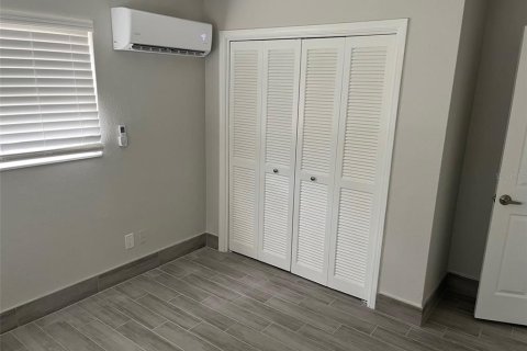 Apartamento en alquiler en Saint Pete Beach, Florida, 2 dormitorios, 69.68 m2 № 1724316 - foto 10