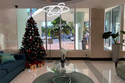 Снять в аренду кондоминиум в Лодердейл-бай-те-Си, Флорида 1 спальня, 75.44м2, № 1991265 - фото 7