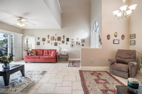 Villa ou maison à vendre à Davie, Floride: 3 chambres, 167.32 m2 № 2008949 - photo 25