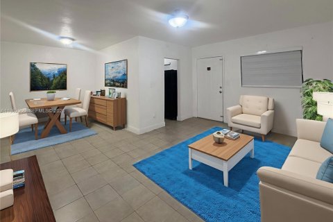Copropriété à louer à Hialeah, Floride: 1 chambre, 55 m2 № 2023926 - photo 3