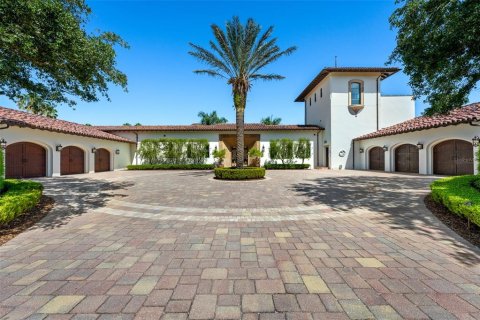 House in Thonotosassa, Florida 6 bedrooms, 2352.38 sq.m. № 1656723 - photo 7