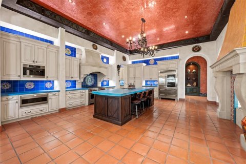 House in Thonotosassa, Florida 6 bedrooms, 2352.38 sq.m. № 1656723 - photo 15