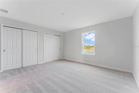 House in West Melbourne, Florida 5 bedrooms, 265.33 sq.m. № 1886017 - photo 18