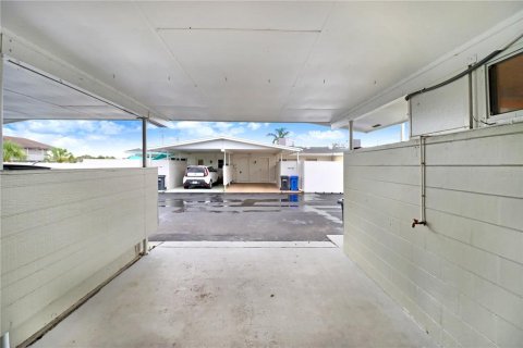 Villa ou maison à louer à Sun City Center, Floride: 2 chambres, 86.12 m2 № 2388839 - photo 20