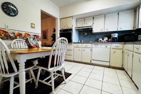 Copropriété à louer à Clearwater, Floride: 2 chambres, 130.06 m2 № 2156964 - photo 4