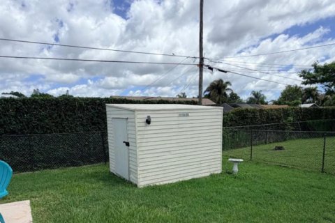 Villa ou maison à vendre à Port St. Lucie, Floride: 3 chambres, 129.13 m2 № 2085196 - photo 16