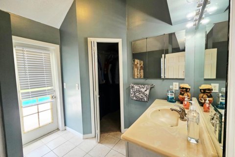 Villa ou maison à vendre à Port St. Lucie, Floride: 3 chambres, 129.13 m2 № 2085196 - photo 12