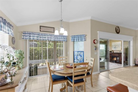 Casa en venta en The Villages, Florida, 3 dormitorios, 181.9 m2 № 1908135 - foto 14
