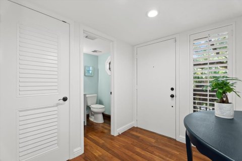 Condo in Sarasota, Florida, 3 bedrooms № 2405691 - photo 3