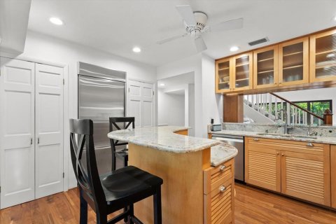 Condo in Sarasota, Florida, 3 bedrooms № 2405691 - photo 13