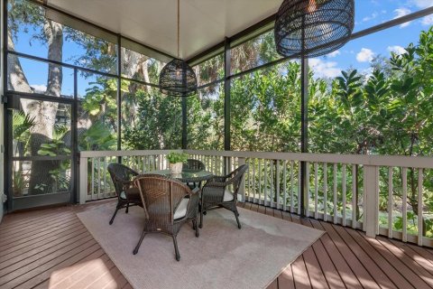 Condo in Sarasota, Florida, 3 bedrooms № 2405691 - photo 21