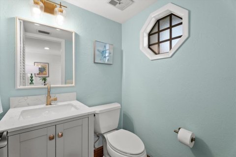 Condo in Sarasota, Florida, 3 bedrooms № 2405691 - photo 4