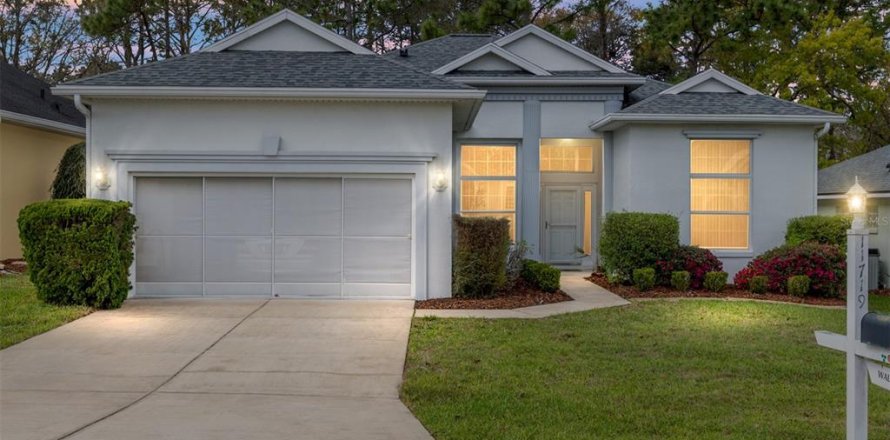 Casa en Ocala, Florida 2 dormitorios, 161.93 m2 № 2145475
