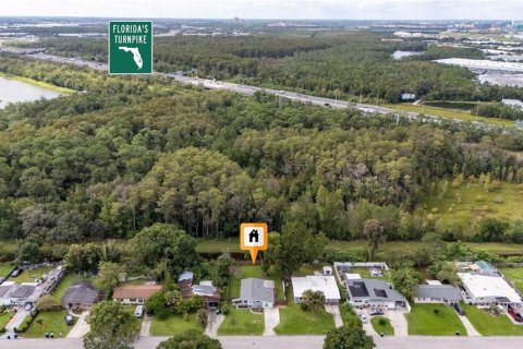 Casa en venta en Orlando, Florida, 4 dormitorios, 96.99 m2 № 2385921 - foto 11