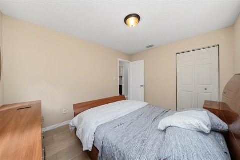 Casa en venta en Orlando, Florida, 4 dormitorios, 96.99 m2 № 2385921 - foto 28