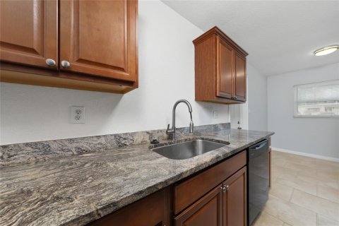 Casa en venta en Orlando, Florida, 4 dormitorios, 96.99 m2 № 2385921 - foto 23