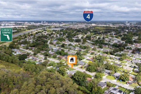 Casa en venta en Orlando, Florida, 4 dormitorios, 96.99 m2 № 2385921 - foto 15